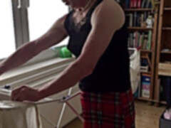 Amateur crossdresser, crossdresser lingerie, striptease