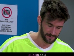 Dicklet Fox & Masturbate Hunter having sweat-soaked sixty nine in the locker bedroom