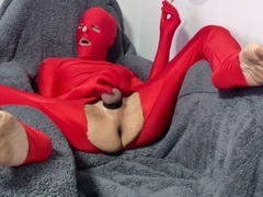 Leg spread, wank, sexy soles