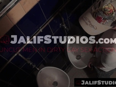 Horny Fabrizzio drops for Lucs urinal cock and begs for some anal