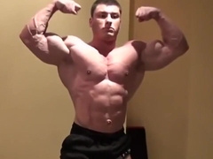 ROMANIAN BODYBUILDER HUNK MASSIVE PECS
