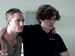 Hairy Otter Takes HUGE Str8 jock Facial. Hot Sex
