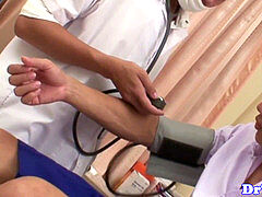 Peefetish filipino doctor blows twink