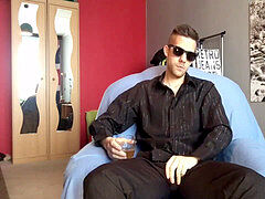 2 ken on webcam