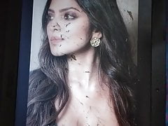 Maalu Hot sexy boobs njoyed by banana
