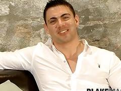 British muscle hunk wanking big cock