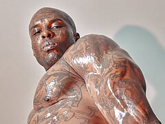 BBC Worship Hallelujah Johnson ( I Bet you Love Chocolate now Jeremiah McPherson )
