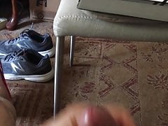 JO Watching Gay Big Cocks