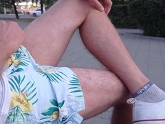 dude strokes in the park. extraordinary