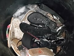 mechanic found shoes in rear of truck