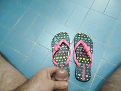 Cum on flip flops - Ipanema Love