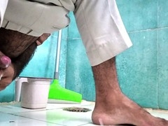 College, bathroom, boyfriends