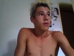 Bottom Twunk Opens The Fuckhole