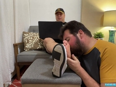 Beared Chub Worshipping My Stinky Soles