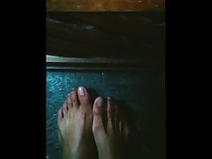 Night toes