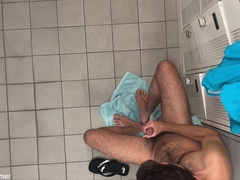 Locker guest room draining while other fellows taking a douche and switching