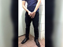 Gay amateur enjoys solo piss play in different languages!