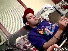 Drac and Nolan masturbate off each other while taking a smoke