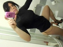 I love rocking pantyhose while getting off
