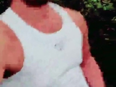 Slutboyben CAM4 ExpozzeD next to HIGHway