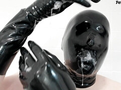 Latex spitplay through very small holes