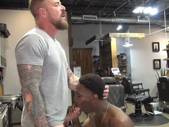 Bearded white hunk fucks a muscular black ass from behind