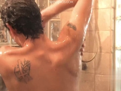 Anthony'S Shower Solo