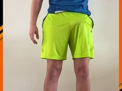 Twink hands-free cums in gym