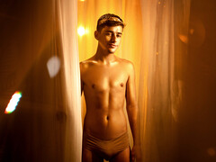 Twinks get intimate in sensual cam perversions