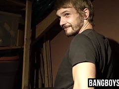 Muscle stud gets a facial after showing his fat hairy cock
