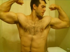 Crimson Tank Top Felxing