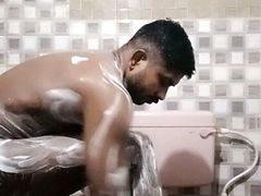 Mallu Boy Bathing Scene