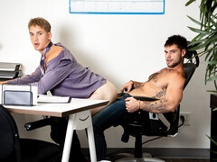 Distraction and hardcore office action with Aspen