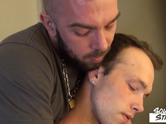 Hunk Jeremy Feist Jerks Off Twink Jake Hayz