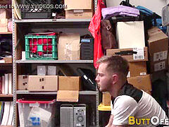 teenage shoplifter get nutted