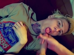 Whow That Cum Tastes Really Good