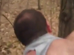 Now this is a bear who knows how to fuck in the woods