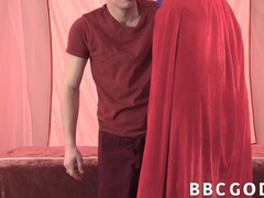 Black stud rails white fuckpole before barebacking his colleague