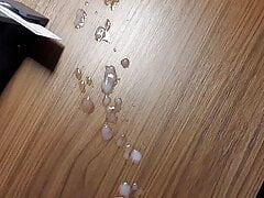 Cumming on hotel table 5