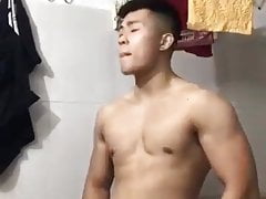 chinese young hunk wanks his soft cut cock for cam (50'')