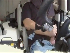 Bear exhibitionist: cumshot in auto 3