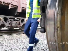 Railway employee TimonRDD found a used rubber and added his nut-juice there