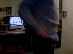 Guy wanted his neighbor to cum on his face after he blew him