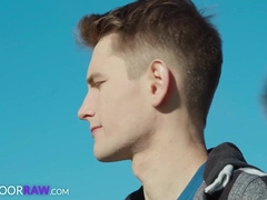 Sexy Sk8ter Hooksup Wt Twink Stranger