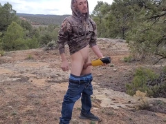 Outdoor Exhib Cum! Masturbator Toy Sucks The Jizz Out Of Me In An Open Field!