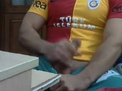 Hetero Turkish Footballer Wanks off