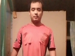 Jesus en boxer jalandose el pene avienta semen #9