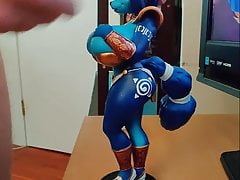 SOF Krystal Figurine - Video 1