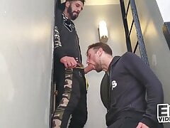 A hole to share - Alex Tikas, Drew Dixon and Romeo Davis