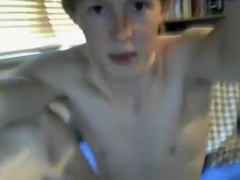 18yo Cam Boy Has A Wank